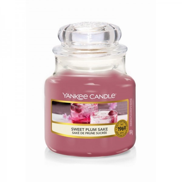 Yankee Candle Sweet Plum Sake - Housewarmer